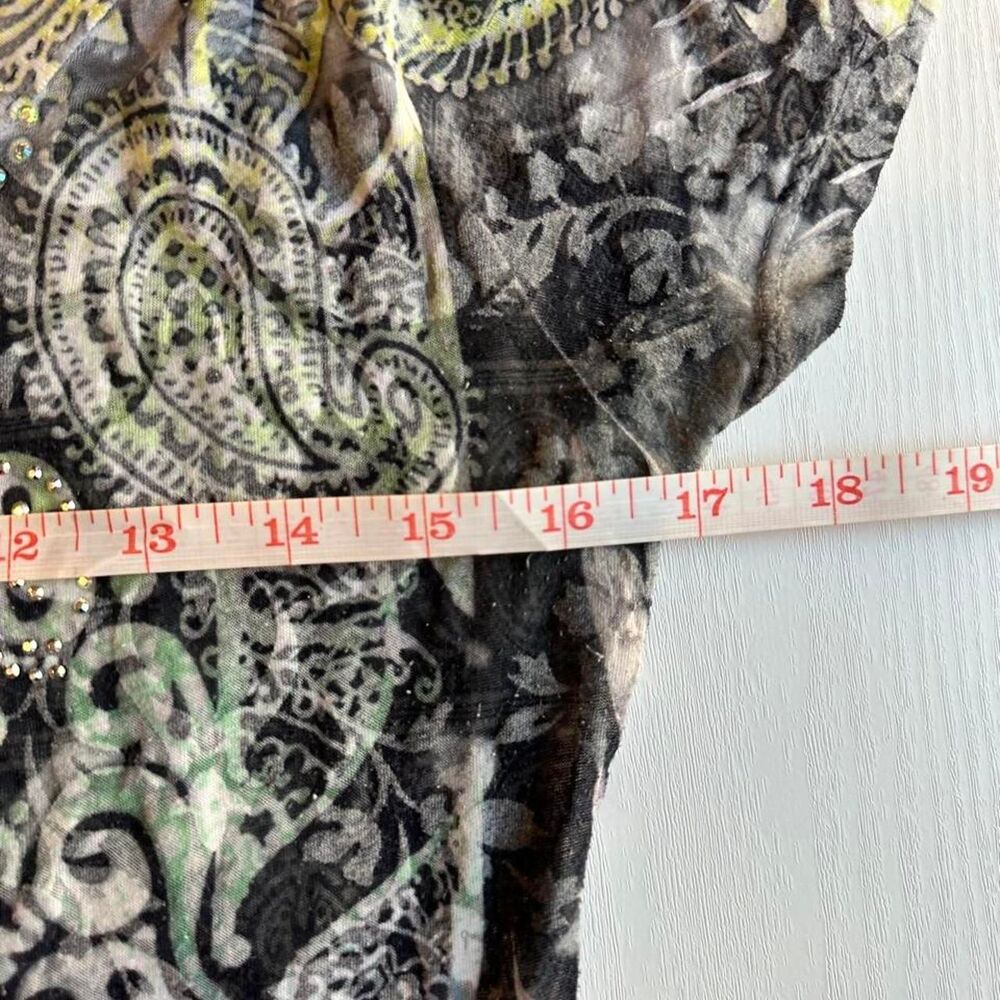 Daytrip Women's multi Blouse - Picture 4 of 5